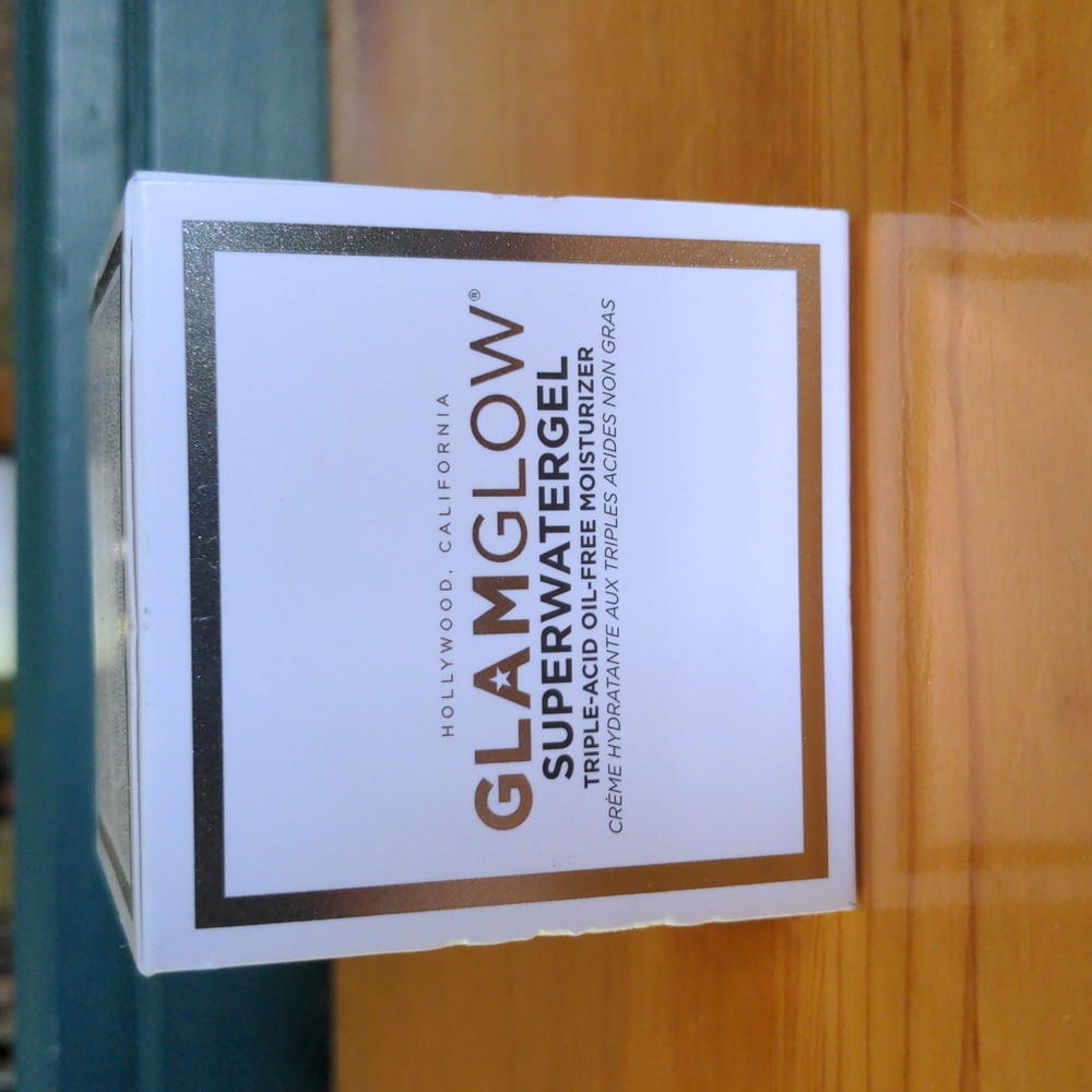 Glamgow Super Water Gel Moisturizer